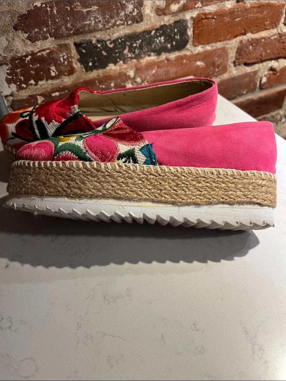 Lola Frish Floral Embroidered Platform Espadrille Slip On Size 23.5 or US 6.5